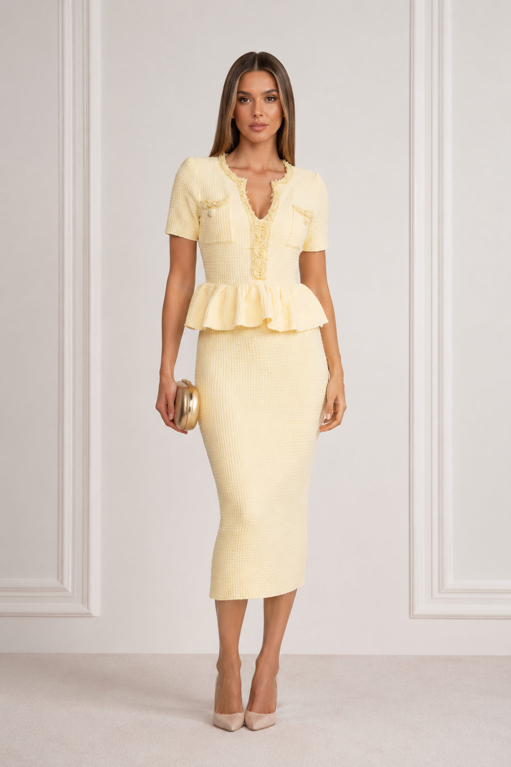 Kintted Ruffle Midi Dress,
Elegant V Neck, Short Sleeve